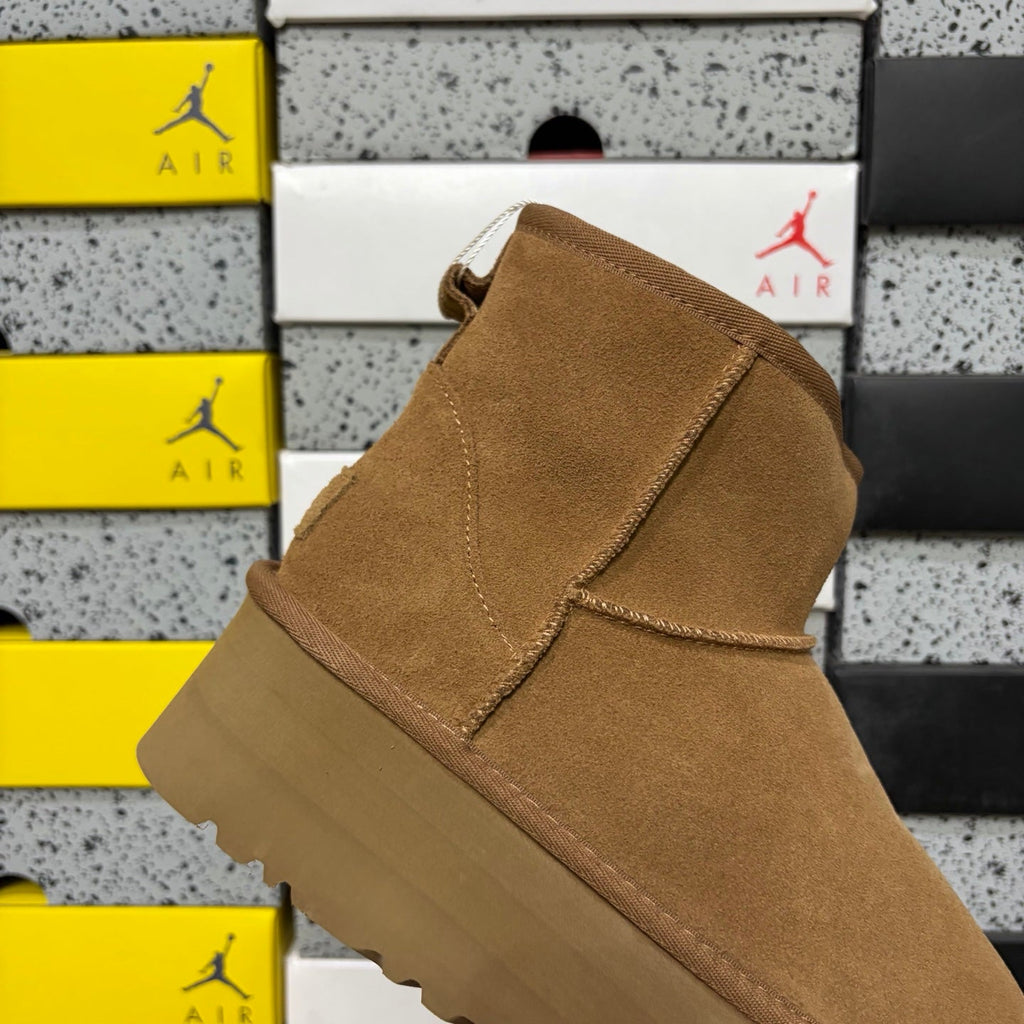 UGG Kallen Platform Ankle Boot – Suede Boot with Shearling Lining, Tonal Seam Panel Detail & Chunky Platform Sole in Chestnut