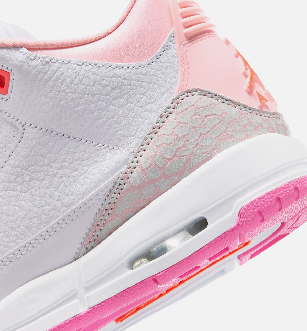 Air Jordan 3 Retro "Spring Flowers" Big Kids' Shoe – Pearl Pink/Pink Bloom/Pink Glow/Hyper Orange