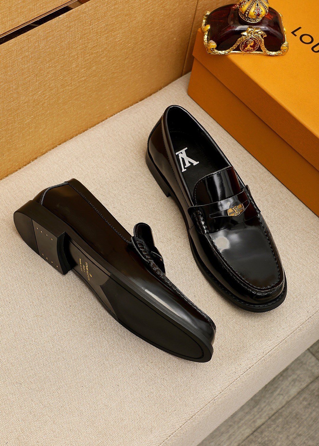 Louis Vuitton Black Leather Buckle Loafers