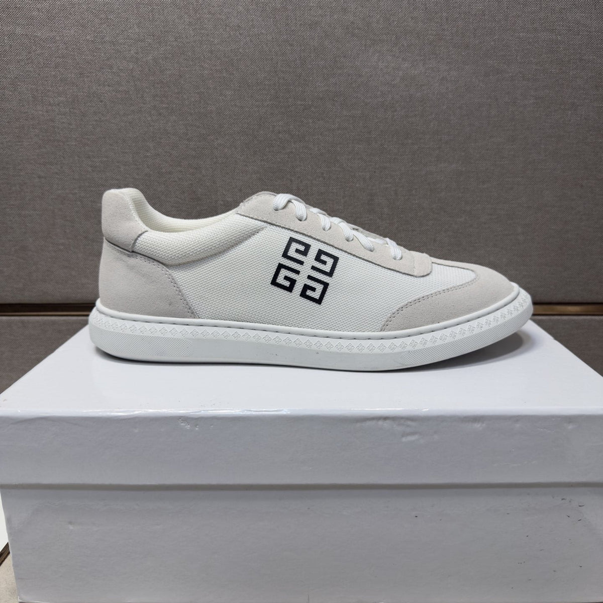 Givenchy Men's Geometric Emblem Low-Top Sneakers