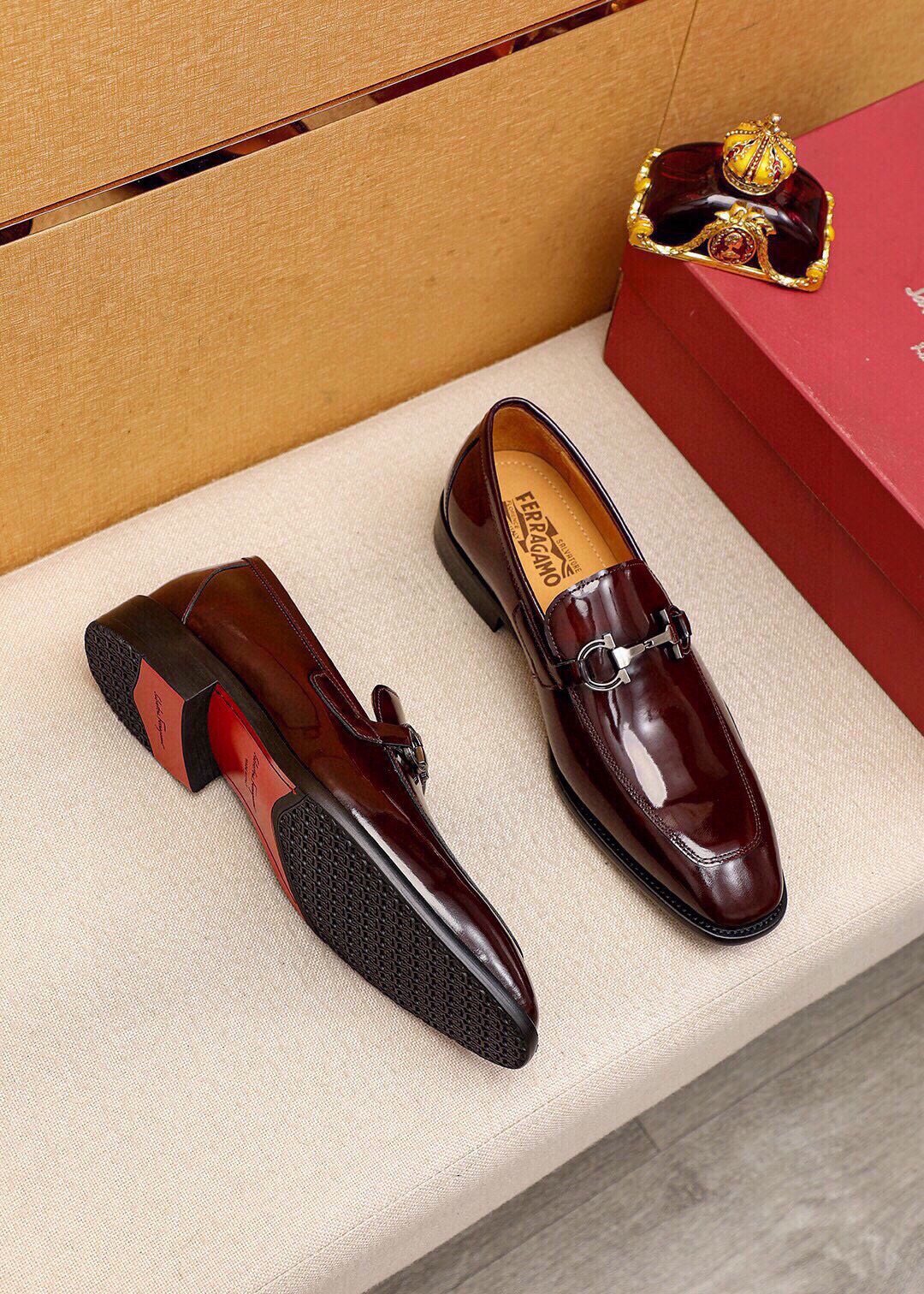 Ferragamo Buckle Leather Loafers