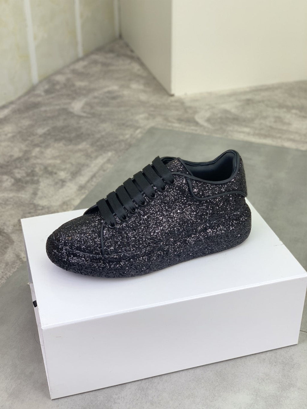 Alexander McQueen Black Glitter Low-Top Sneakers