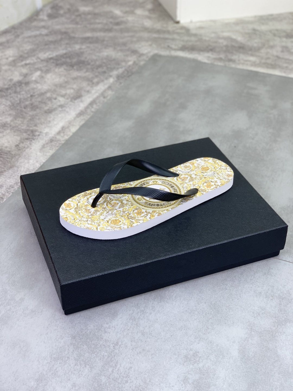Versace Baroque Print Flip-Flops - White, Gold & Black